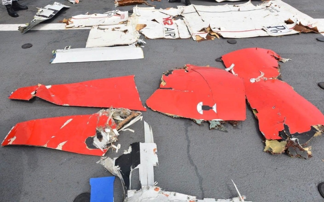 Pakistani Navy Recovers Boeing 737 Wreckage in Arabian Sea; Crew of Five Missing