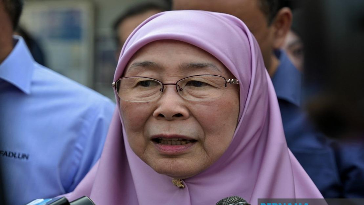 Anwar Expected to Leave Hospital Today After Hernia Surgery