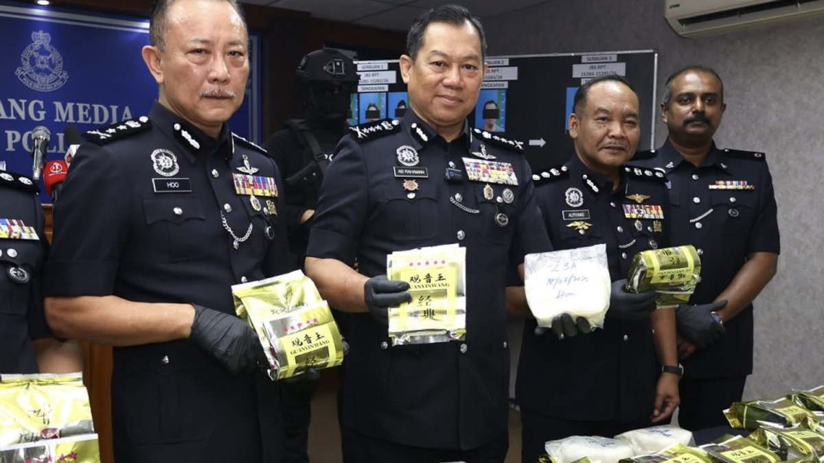Drug Trafficking Network Smashed in Johor Bahru: Eight Arrested Including Teenager