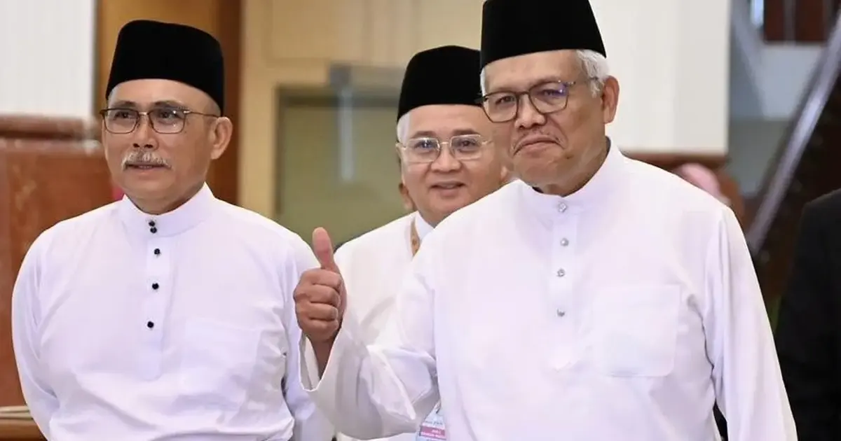Hamzah Designated Opposition Leader With Backing of PAS and Majority Bersatu MPs, Says Kiandee