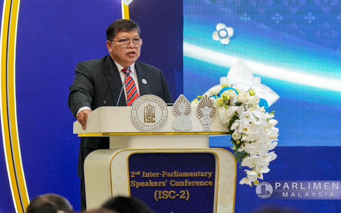 Parliament Speaker Calls for Urgent Climate Action and Education Investment