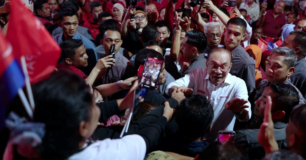 Pakatan Harapan Names 56 Candidates for Johor's July 11 Election Battle