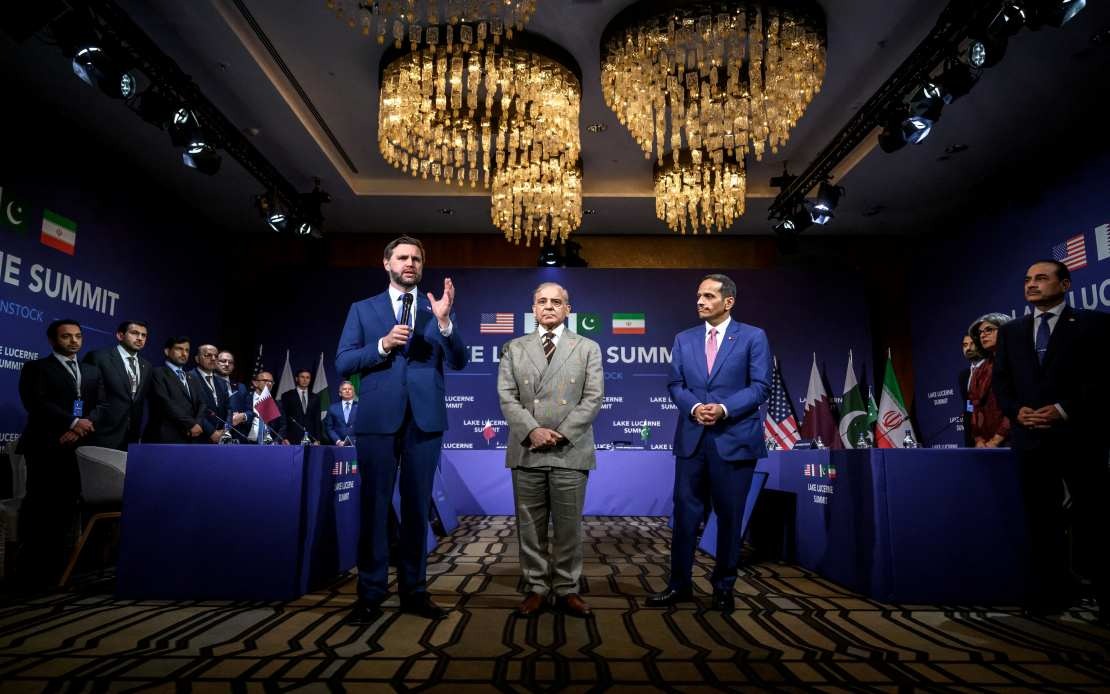 Iran and US Hold First Round of Direct Talks in Switzerland