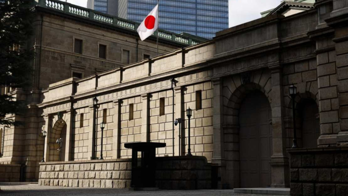 Japanese Yen Plumbs 39-Year Low Despite Government Warnings of Potential Market Intervention