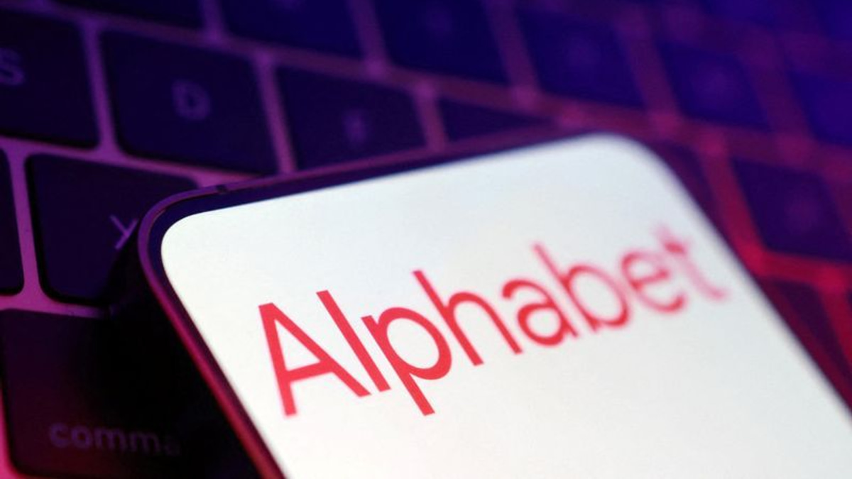 Alphabet Seeks Up to $25 Billion in Latest Bond Offering as AI Spending Pressures Cash