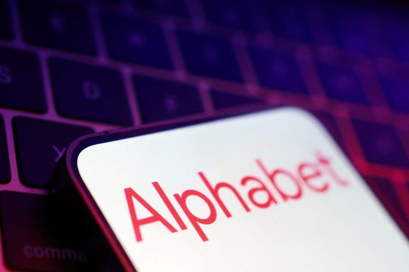 Alphabet Taps Debt Markets for $25 Billion as AI Spending Surge Drains Cash