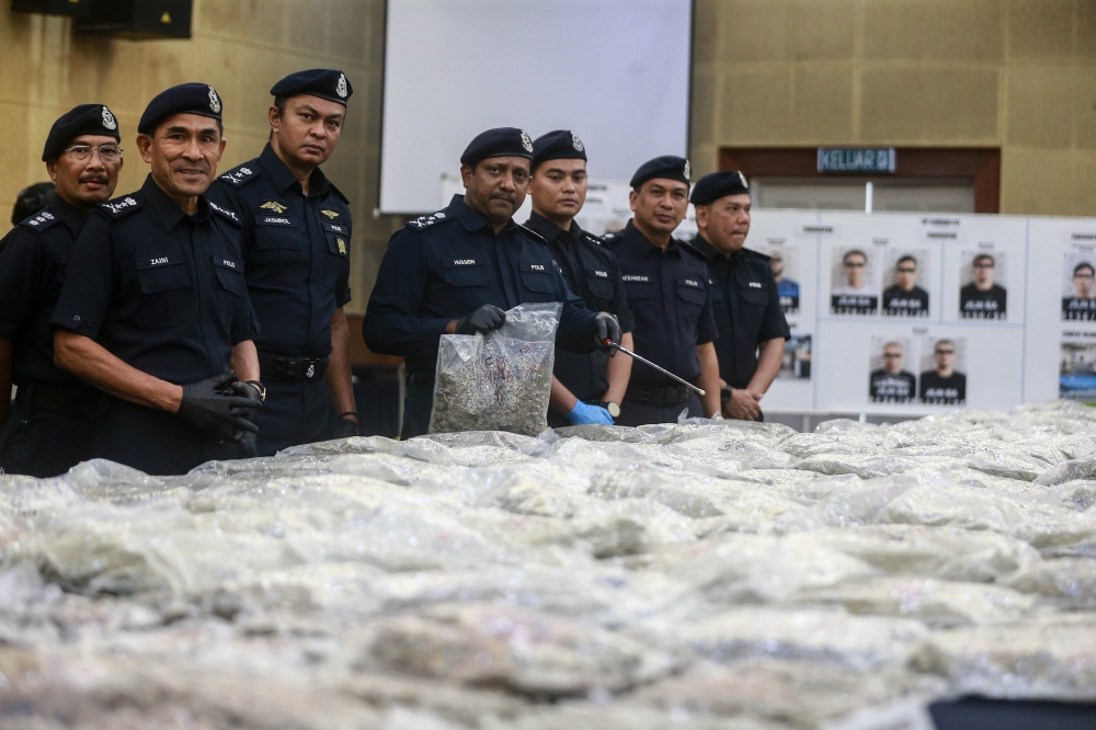 14 Malaysians Detained Abroad for Drug Trafficking Since January, Police Confirm
