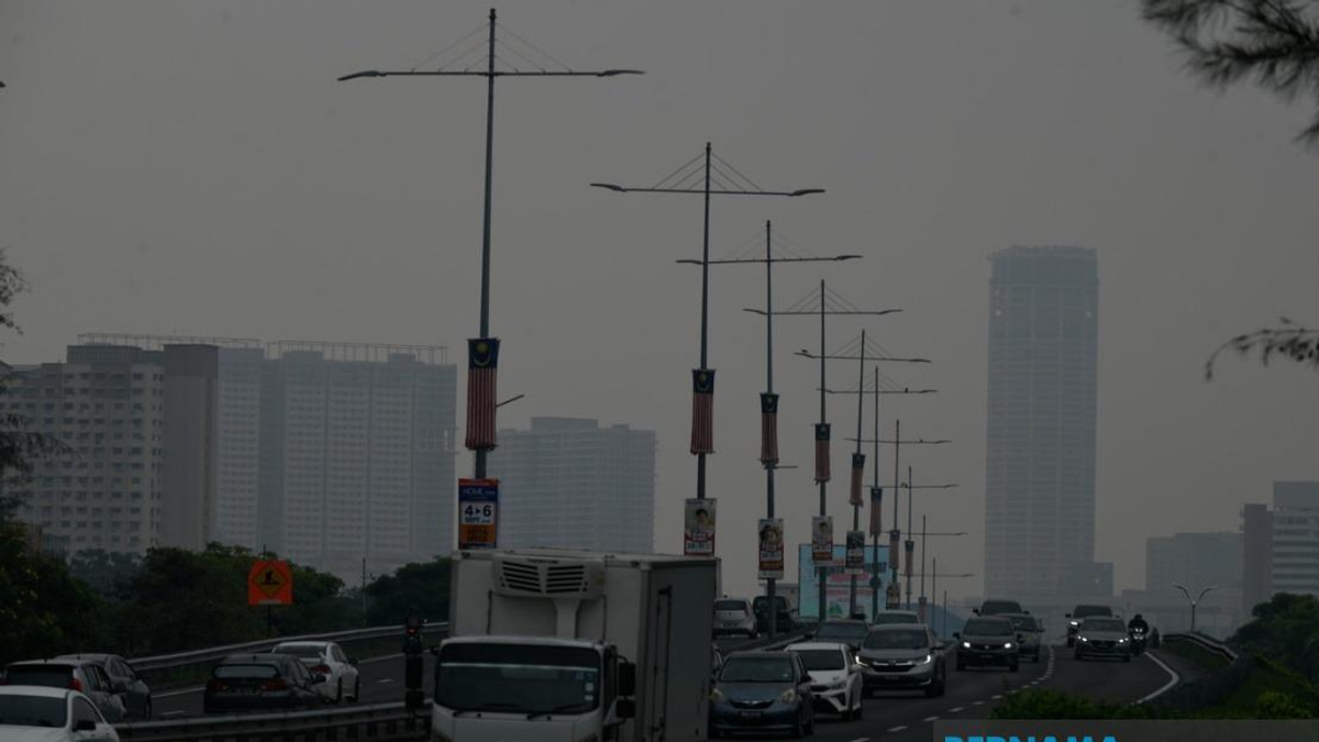 Penang Schools Ordered To Strengthen Haze Response As Air Quality Deteriorates