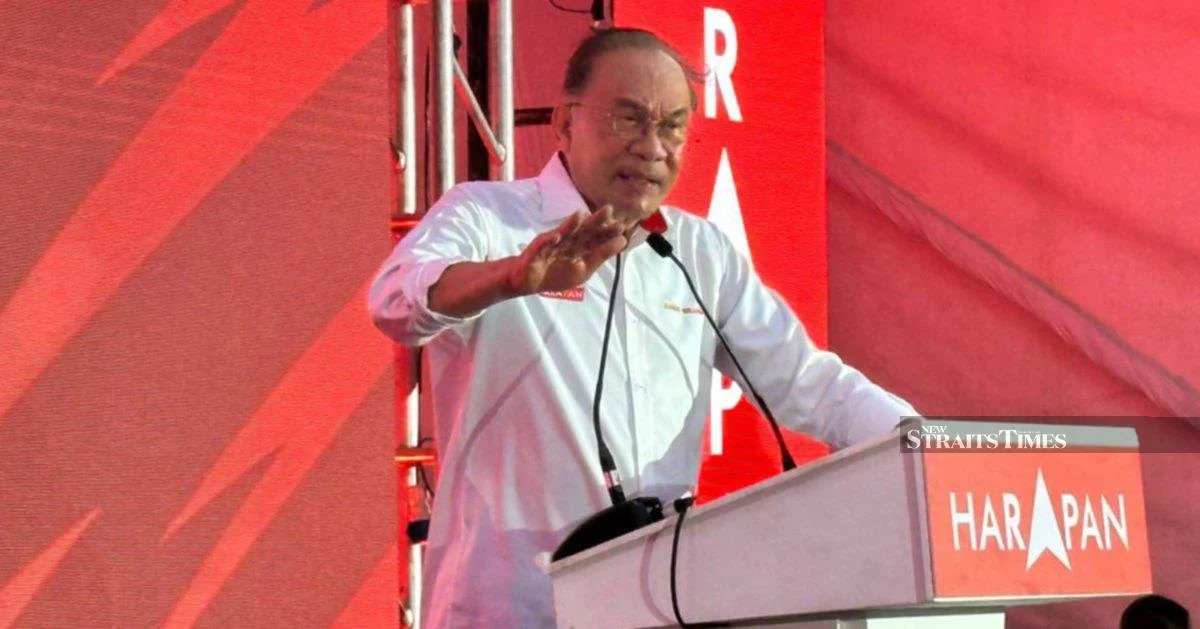 Anwar Calls for Unity: PH Urged to Focus on Work, Not Internal Disputes