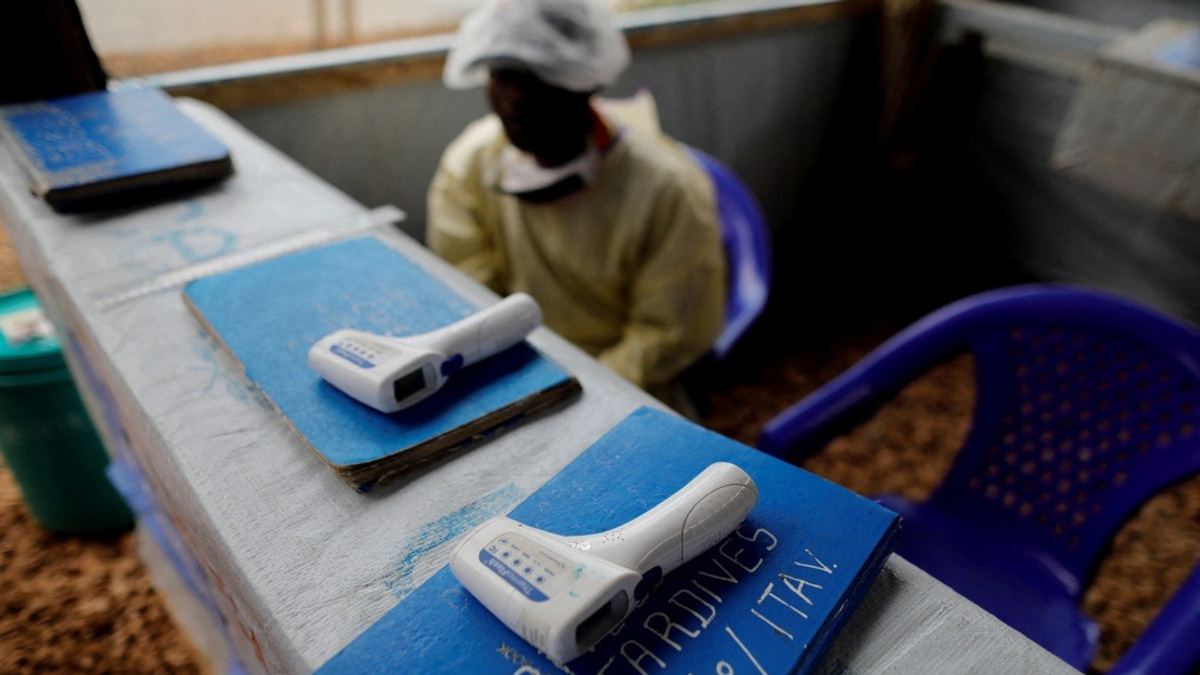 France's First Ebola Patient Recovers and Returns Home