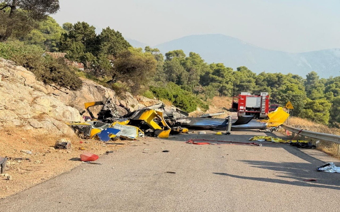 Two Dead in Greek Firefighting Helicopter Collision During Wildfire Battle
