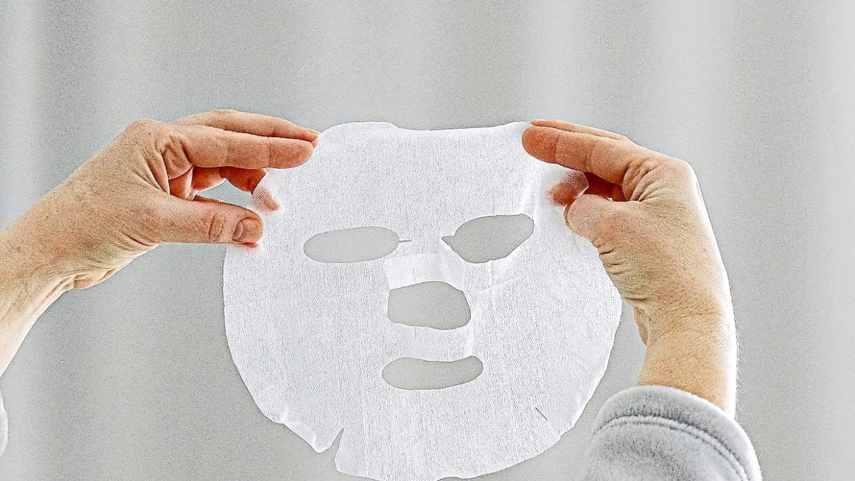 Cabin Dryness and Skin Care: What Dermatologists Say About In-Flight Moisturising