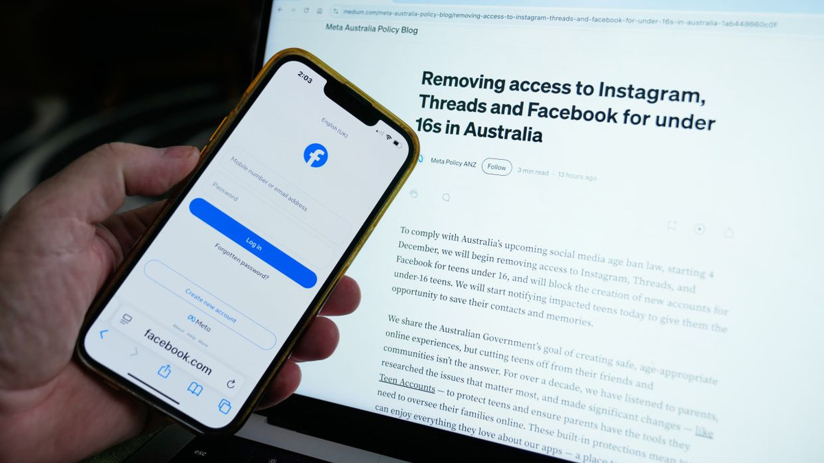 Australian PM Frustrated as Opposition Blocks Swift Enforcement of Youth Social Media Ban