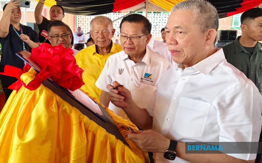 Sarawak Receives 52 MADANI Projects Worth RM9.46 Million to Combat Erosion and Flooding