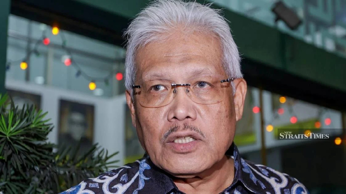 Notice of Hamzah Zainudin as Opposition Leader to Be Formally Lodged Before Parliament Reconvenes