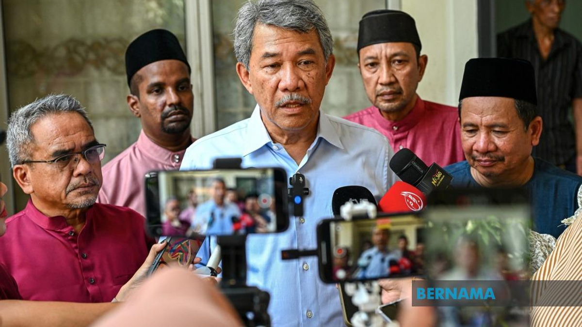 Malaysia to Proceed Cautiously with Myanmar Refugee Returns, Mohamad Hasan Says