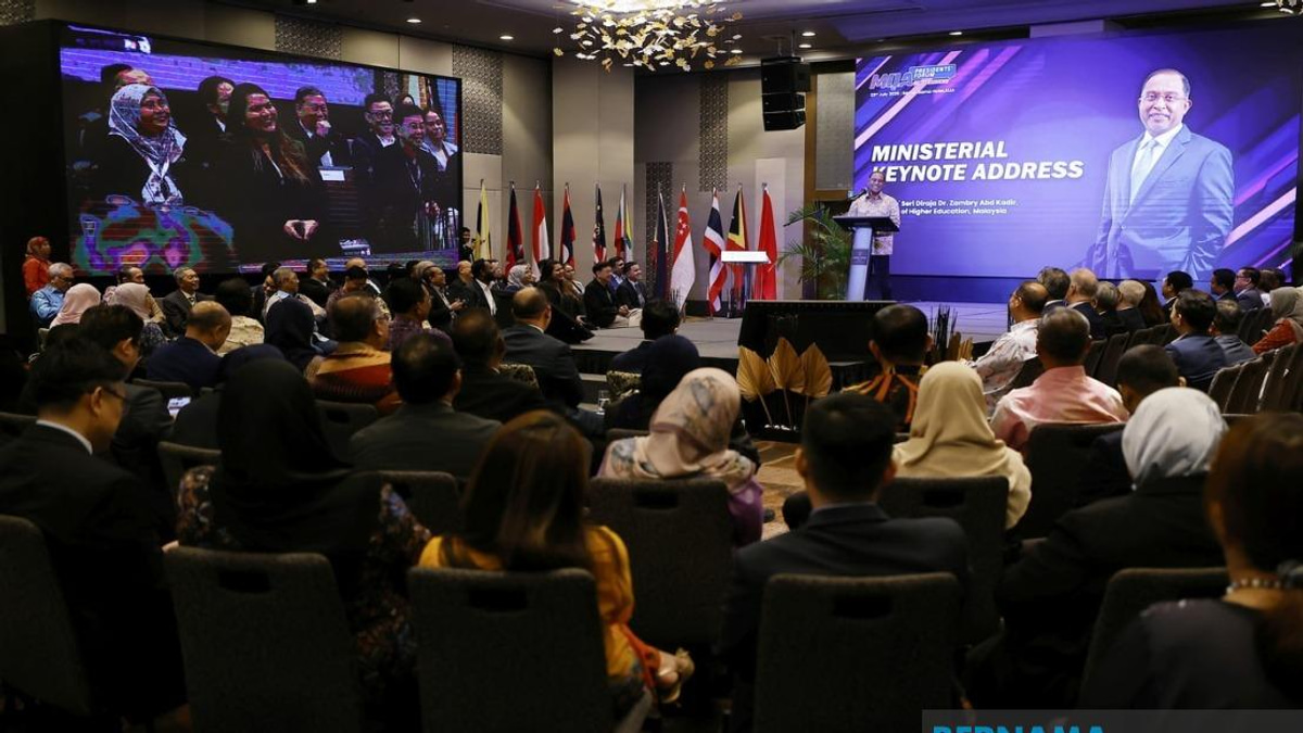 Malaysia's Higher Education Ministry to Tackle Polytechnic Housing Shortfall