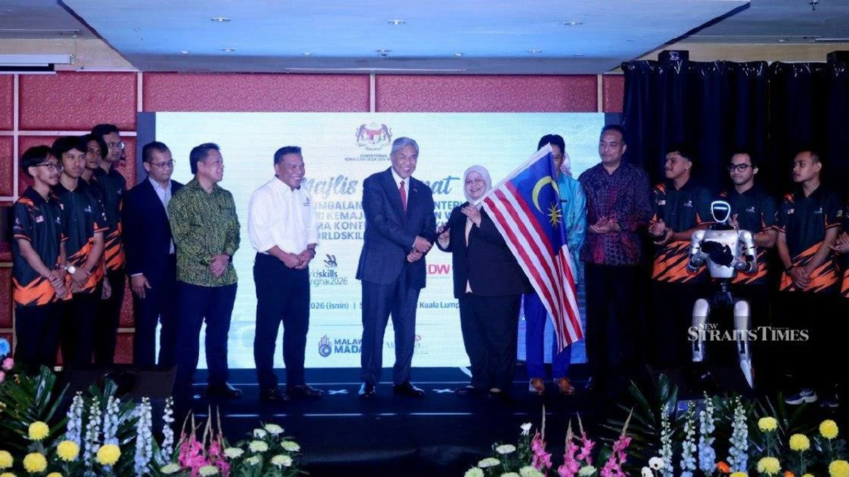 Zahid to meet Nga following resignation pledge after BN's decisive Johor victory