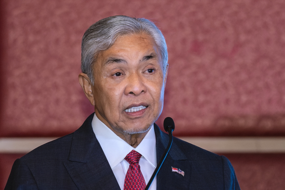 Zahid Rules Out Formal Umno-PAS Alliance in Negeri Sembilan, Cautions on Political Fluidity