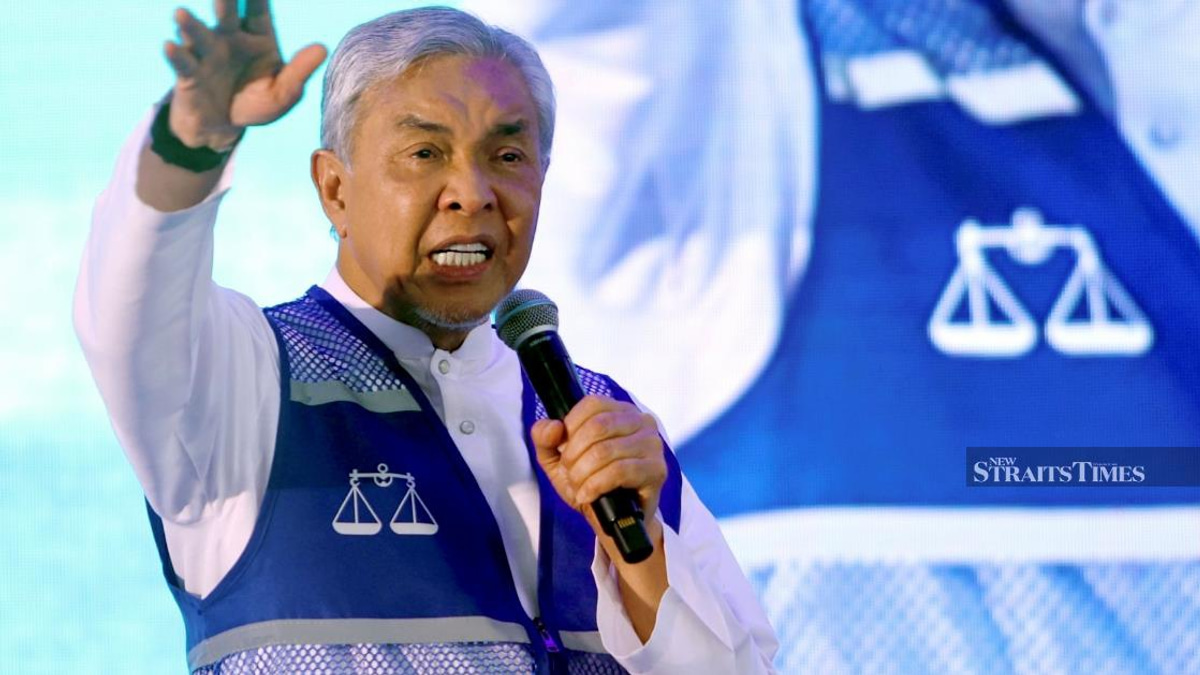 Barisan Nasional Vows to Hold All 21 Melaka Seats in Upcoming State Election