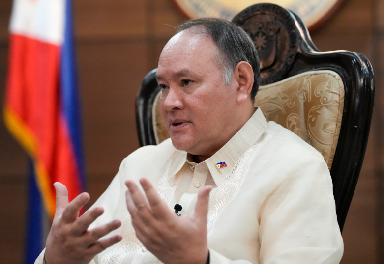 Philippines Demands Removal of 'Racist' Chinese State Media Video Depicting Filipinos as Monkeys