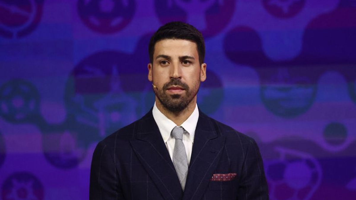 Two Flags, One Heart: Khedira Embraces Brothers' World Cup Split as Modern Football Reality
