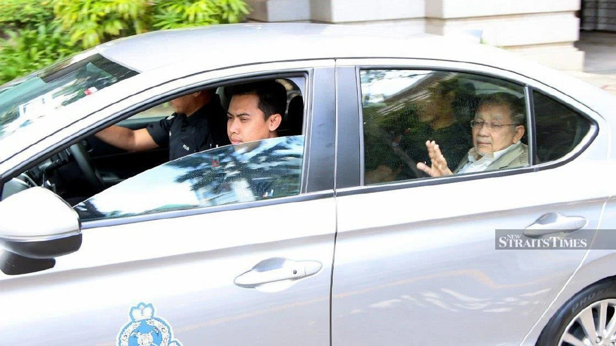 Federal Court to Rule on Isa Samad's Conviction Review Bid