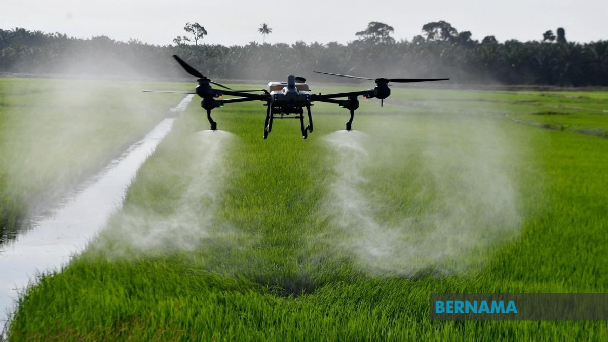 Selangor Invests RM500,000 to Build Regional Drone Technology Hub