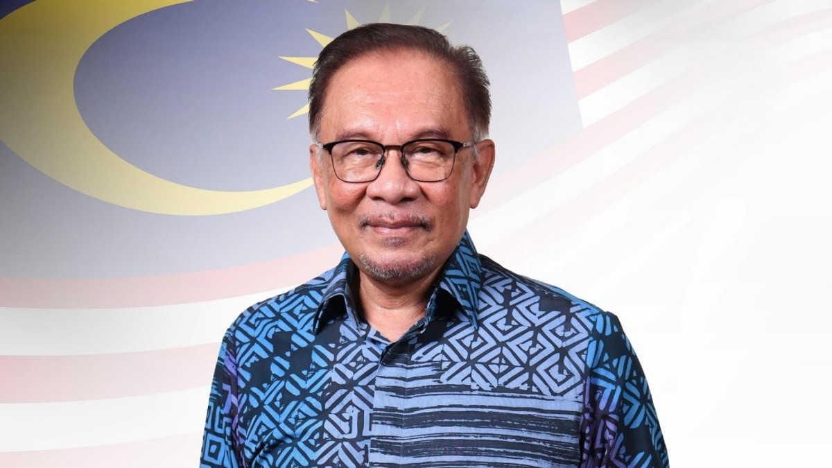 Prime Minister Anwar Ibrahim Undergoes Scheduled Medical Examinations