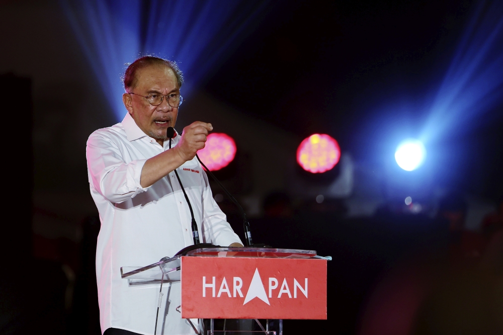 Anwar Ibrahim launches Negeri Sembilan campaign blitz with four major rallies