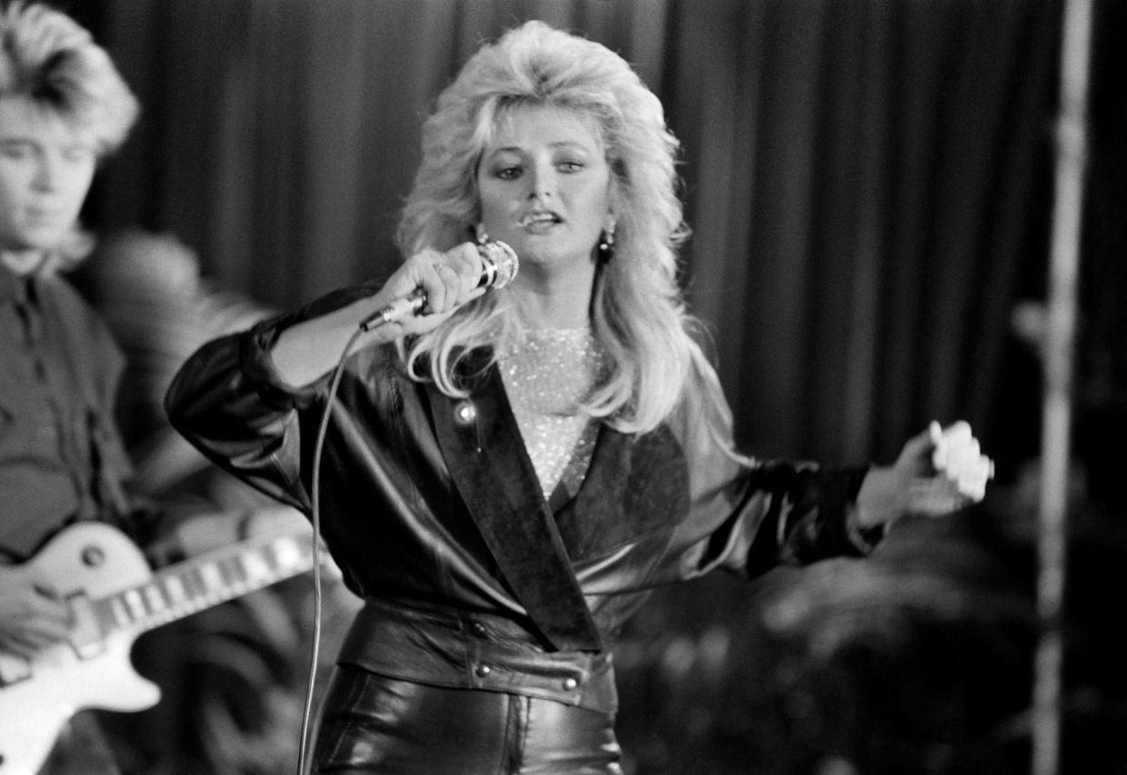 Bonnie Tyler, Welsh Icon Behind 'Total Eclipse of the Heart', Dies at 75