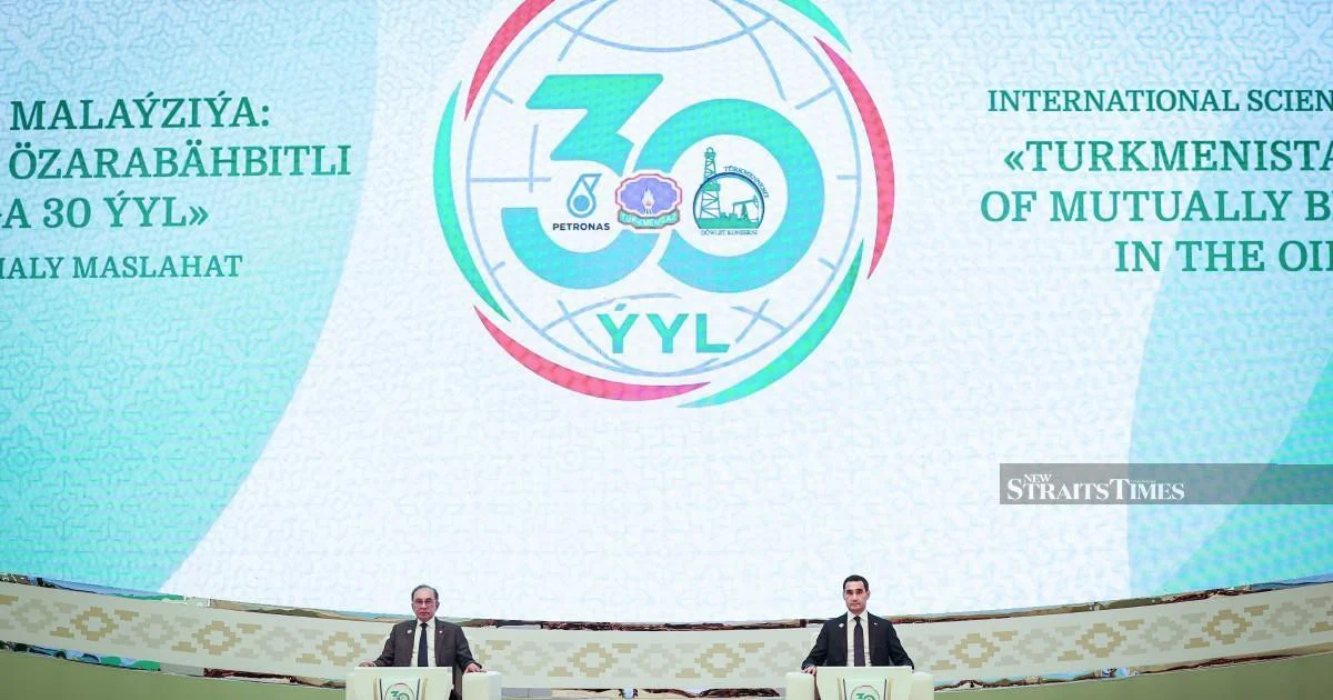 Anwar's Oil and Gas Diplomacy Yields Strategic Gains in Russia and Turkmenistan