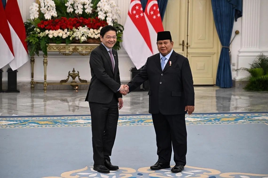 Singapore and Indonesia Pledge to Keep Strait of Malacca Open Amid Regional Uncertainties