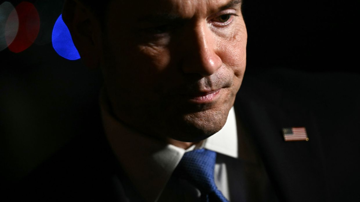 Trump Moderates China Election Stance Ahead of Rubio-Wang Manila Talks