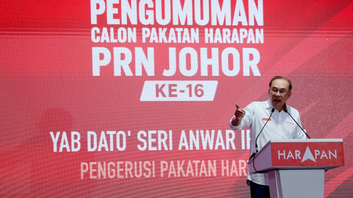 Anwar challenges Johor officials to probe revenue claims against BN and PN governments