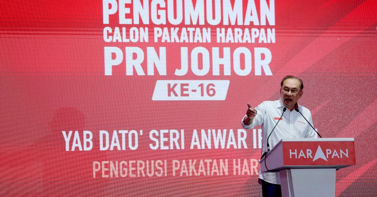 Anwar challenges Johor officials to probe revenue claims against BN and PN governments