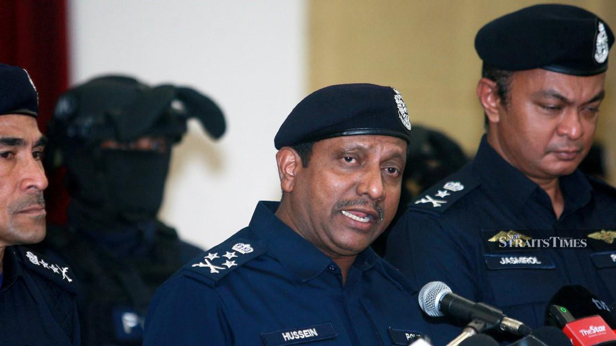 Malaysian Drug Enforcement Officers Land in Jakarta for Pilot Interview