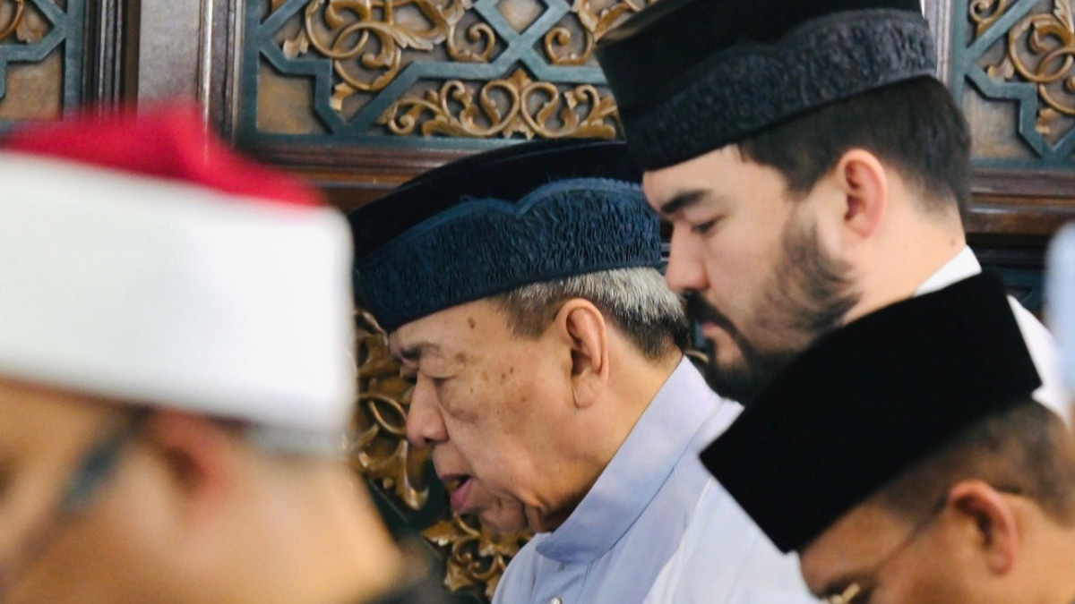 Selangor Sultan Urges Muslims to Demonstrate Compassion Towards All Animals