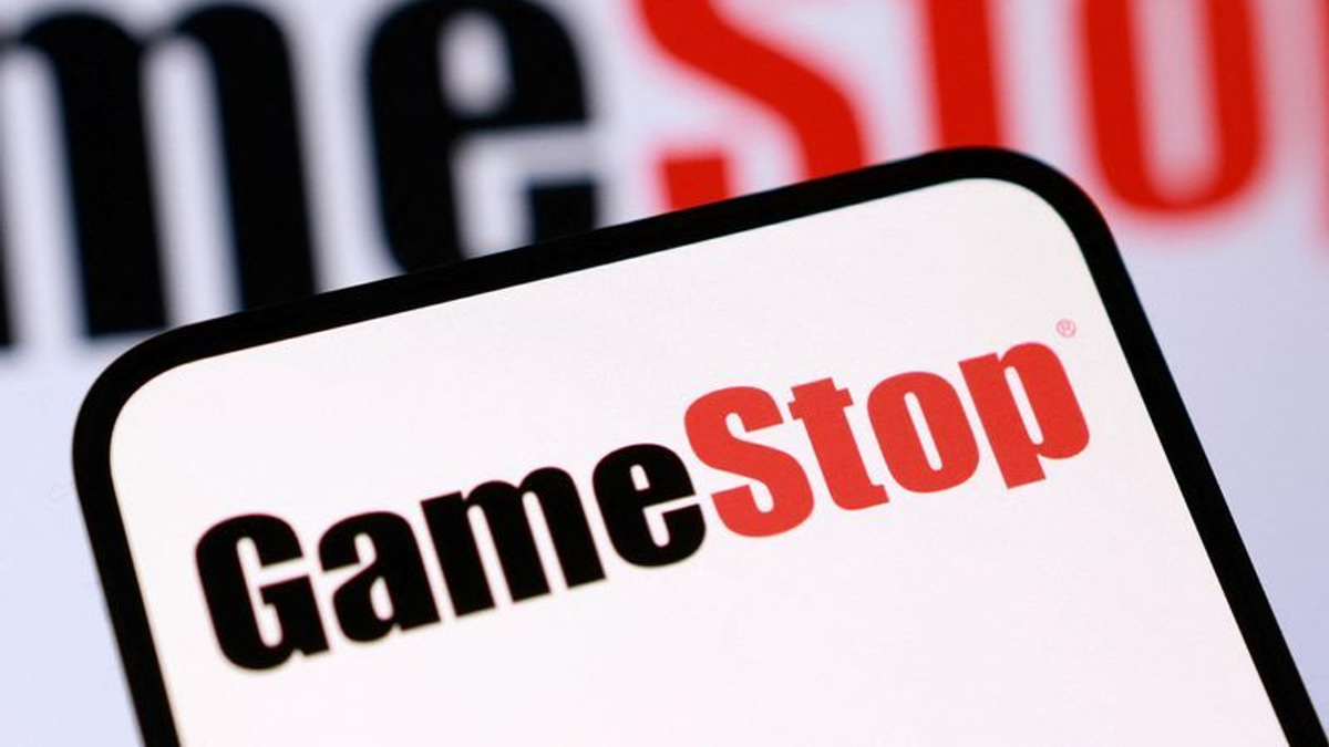 GameStop mulls stepping back from eBay takeover bid, exploring partnership instead