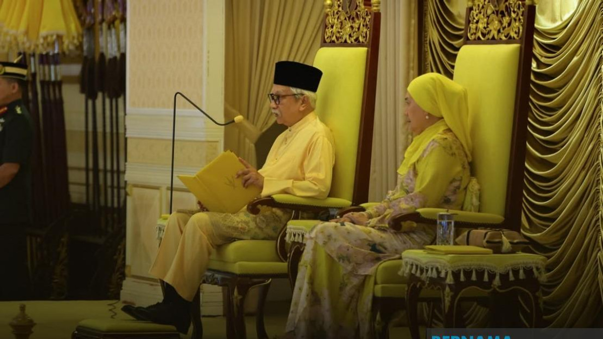 Tuanku Muhriz Calls On State Legislators To Prioritise Public Welfare Over Politics