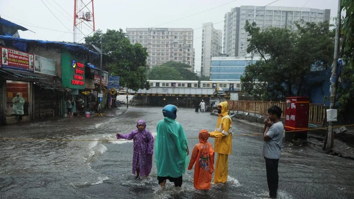 Mumbai's Monsoon Crisis: Deaths Spark Accountability Questions as City Battles Infrastructure Failures