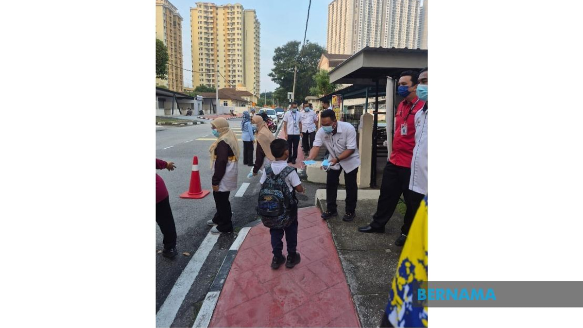 Penang Schools Ready to Shift Online If Haze Worsens, API Threshold Set at 200