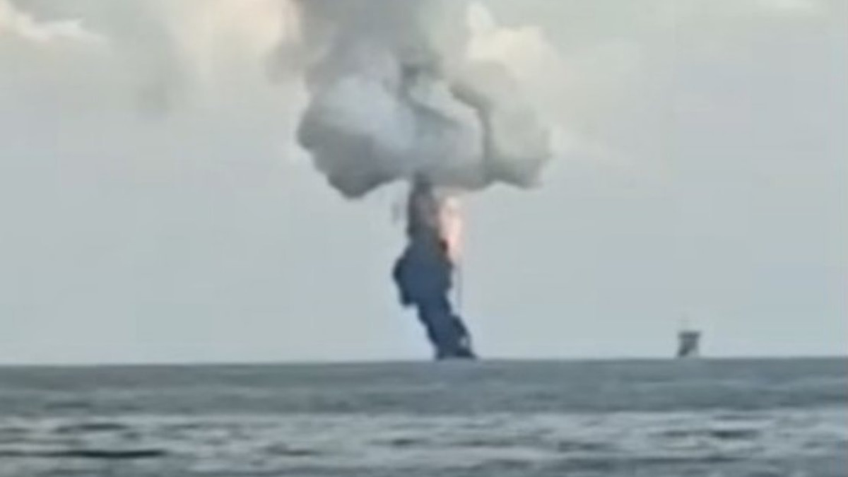 Petronas Carigali Unit Confirms Fire at Sarawak Offshore Platform; All Staff Safe