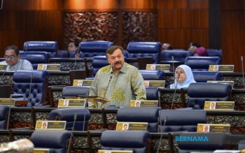 Government Disburses Over RM500 Million in Micro-Financing to Boost Small Business Resilience