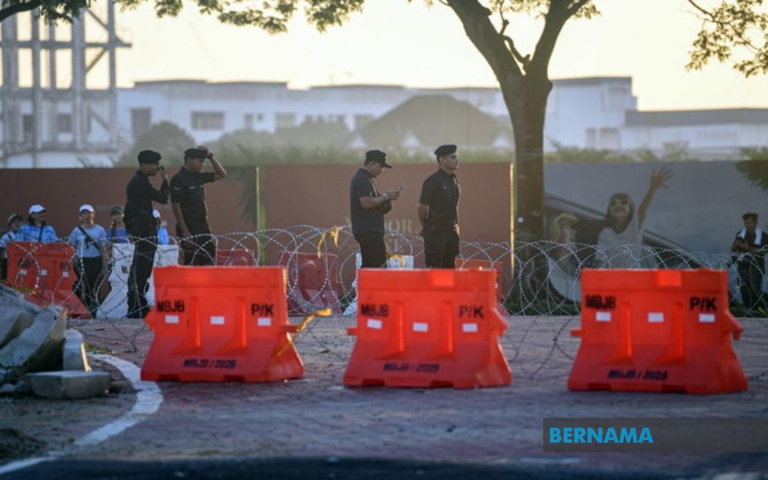 Johor State Election Nomination Day Proceeds Smoothly Under Fair Skies