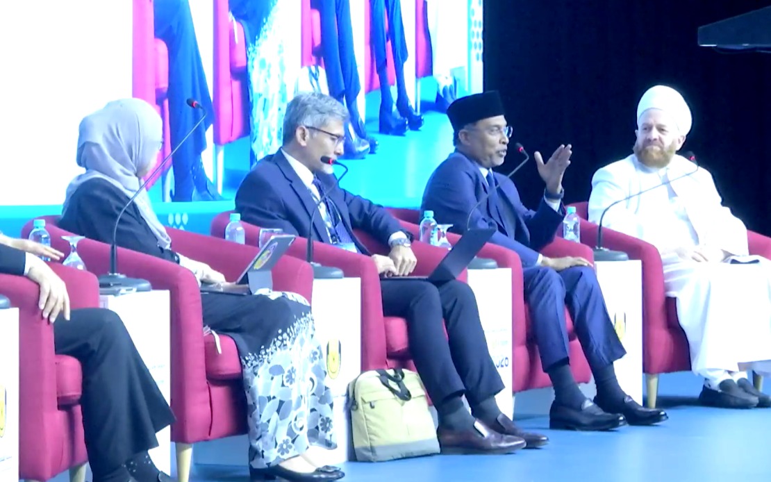 Malaysia Must Embed Ethics Into AI Education, Says Higher Education Minister Zambry