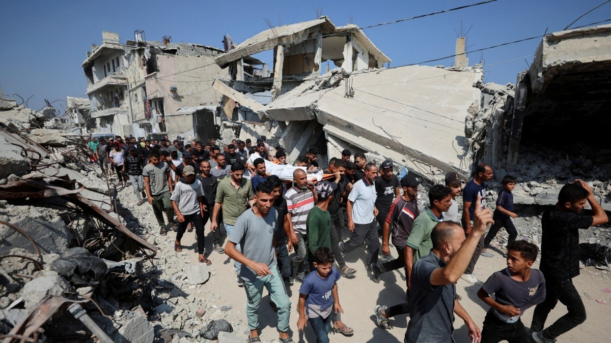 EU Condemns Israeli Settlement Expansion in West Bank, Warns of Two-State Solution Threat