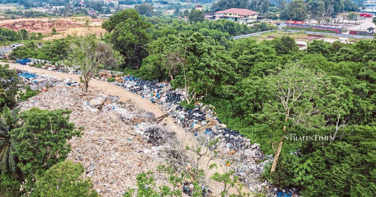 Johor launches task force probe into alleged Singapore construction waste dumping in Pontian