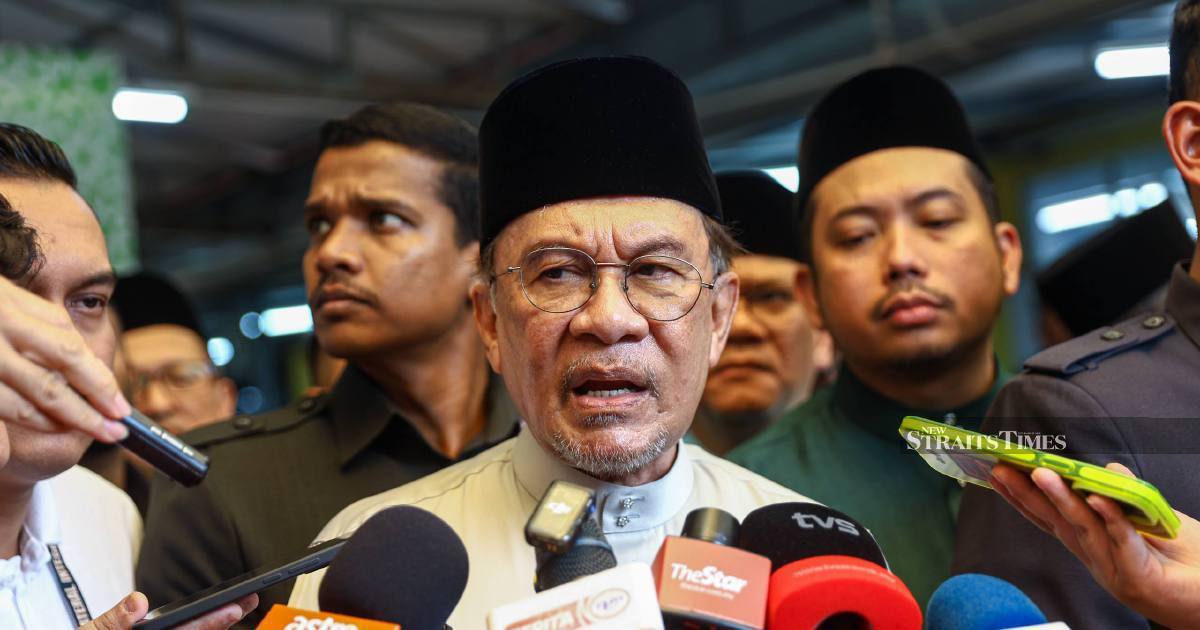 Only the Agong can remove Azam Baki from NFCC board, Anwar clarifies