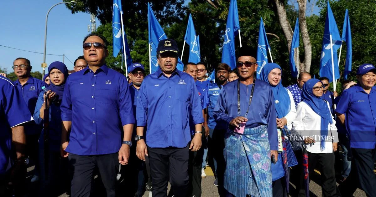 Johari Ghani bolsters Barisan campaign push in Johor's Tiram constituency